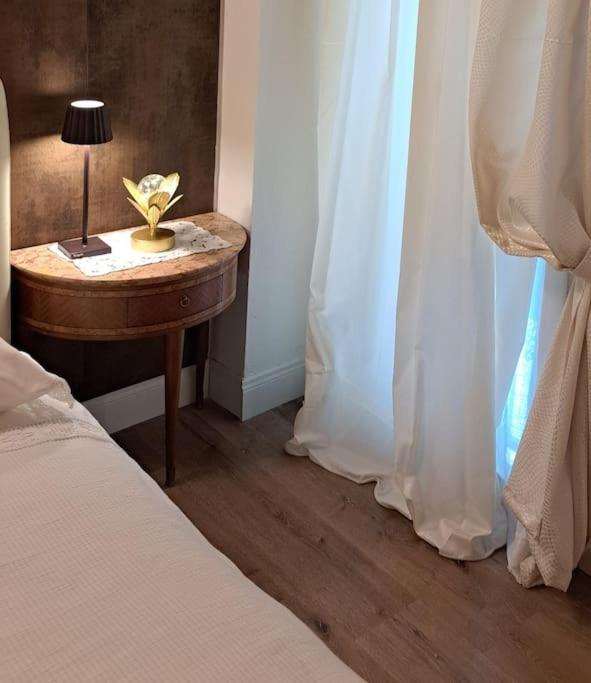 Centro Storico, Centralissimo Luxury Smeraldo Doccia Idromassaggio ,paniere Gratuito Con Piccola Colazione Apartment *