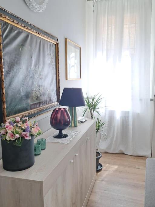 Centro Storico, Centralissimo Luxury Smeraldo Doccia Idromassaggio ,paniere Gratuito Con Piccola Colazione * Ravenna