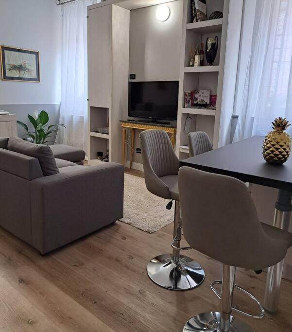 Apartment Centro Storico, Centralissimo Luxury Smeraldo Doccia Idromassaggio ,paniere Gratuito Con Piccola Colazione *
