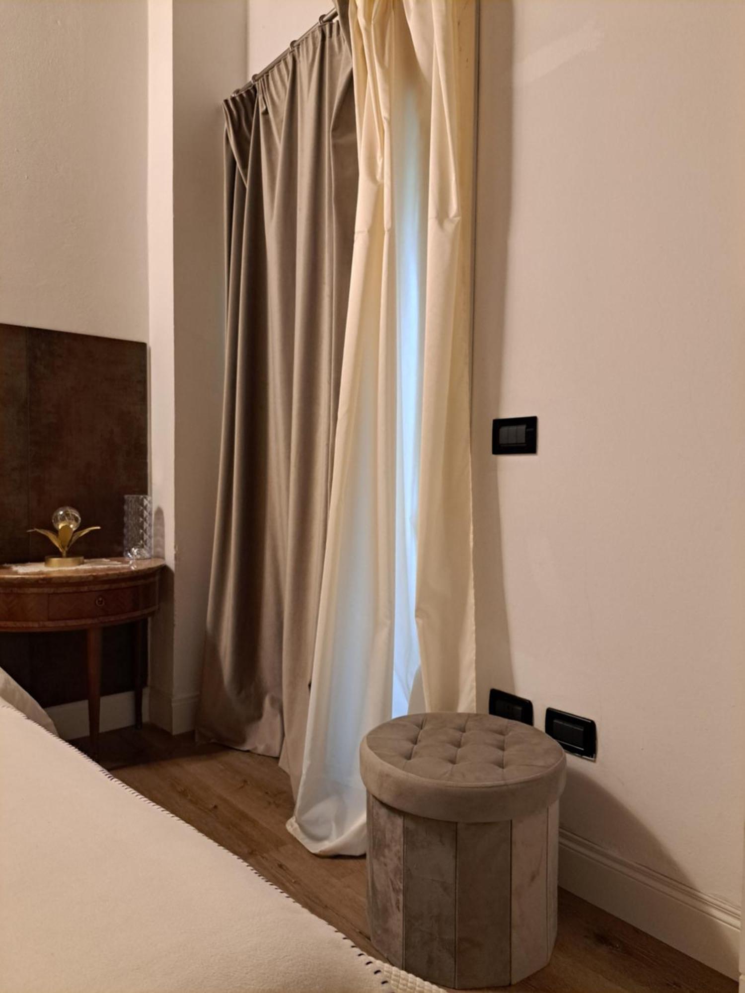 Apartment Centro Storico, Centralissimo Luxury Smeraldo Doccia Idromassaggio ,paniere Gratuito Con Piccola Colazione *